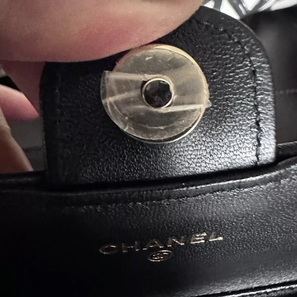 Chanel 23B black flap phone holder with light gold hardware - Picture 10 of 14